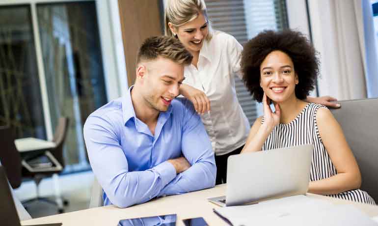 手机号验证码轰炸平台